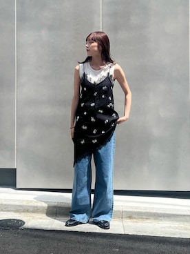 「CIAOPANIC TYPY（チャオパニックティピー）の【willow】スパンコールビーズレースアシメキャミチュニック（Tシャツ/カットソー、ブラック系）」を使った、Nanamiさん（レディース・166cm）の春コーディネート