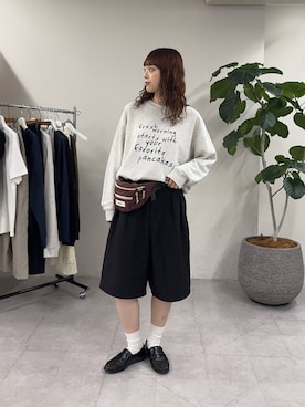「CIAOPANIC TYPY（チャオパニックティピー）の:【TYNNE.】3ポケット配色ナイロンウエストポーチ（Fannypack、レッド系）」を使った、Nanamiさん（レディース・166cm）の秋コーディネート