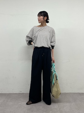 「CIAOPANIC TYPY（チャオパニックティピー）のシアーボーダーロンTee（Tシャツ/カットソー、グレー系）」を使った、Nanamiさん（レディース・166cm）の春コーディネート