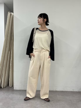 「CIAOPANIC TYPY（チャオパニックティピー）の【2WAY】シアーラグランヘンリーネックTee（Tシャツ/カットソー、ホワイト系）」を使った、Nanamiさん（レディース・166cm）の春コーディネート