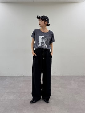 「CIAOPANIC TYPY（チャオパニックティピー）の【ドライタッチ】アソートフォトプリント半袖Tee（Tシャツ/カットソー、グレー系）」を使った、Nanamiさん（レディース・166cm）の春コーディネート