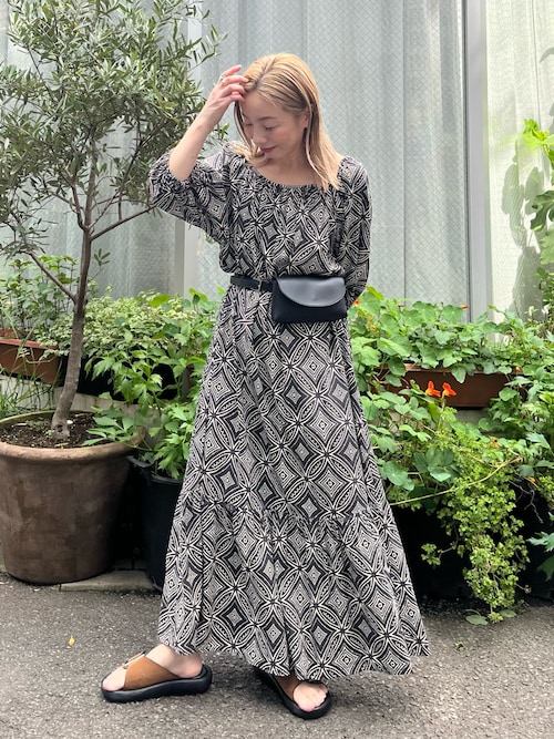 セール】□バティック柄2WAYボリュームスリーブワンピ（ワンピース