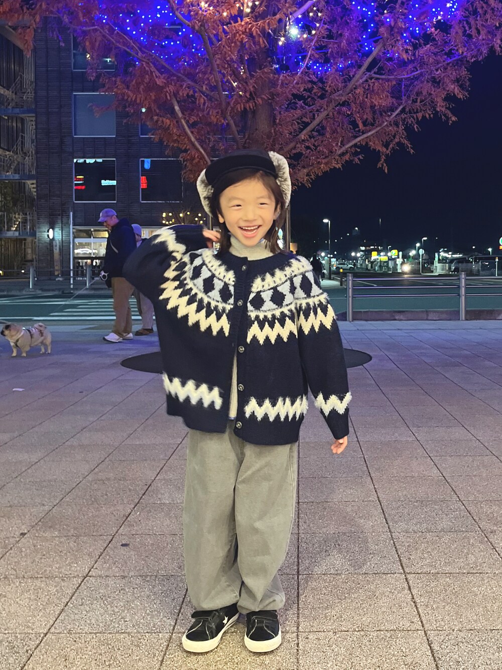 「CIAOPANIC TYPYの【KIDS】【TYPY DENIM】甘織り裾フリンジカーブデニム（デニムパンツ、グレー系）」を使った、sayuuuuさん（キッズ・90cm）の冬コーディネートの1枚目の写真
