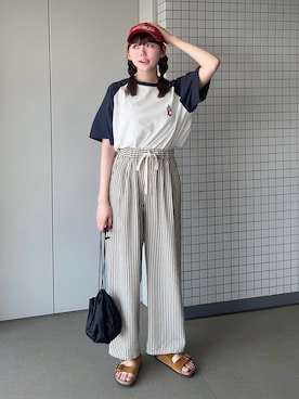 「ラグランTシャツ」｜りんさん（レディース・161cm）の夏コーディネート