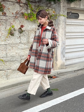 「カラーソックス」｜「アイテム（ジャケット/アウター）」を使った、りんさん（レディース・161cm）の秋コーディネート