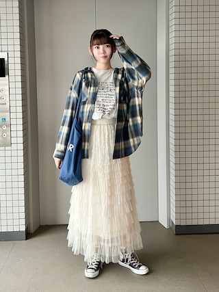 「PILIT（ピリット）のフードチェックシャツ（シャツ/ブラウス）」を使った、りんさん（レディース・161cm）の秋コーディネート