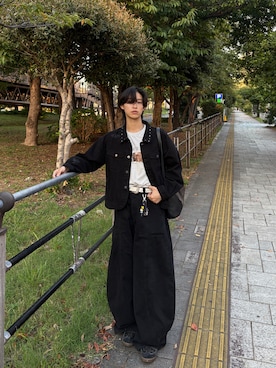 「アイテム（デニムジャケット）」を使った、まつやまこうたさん（メンズ・172cm・20代）の秋コーディネート