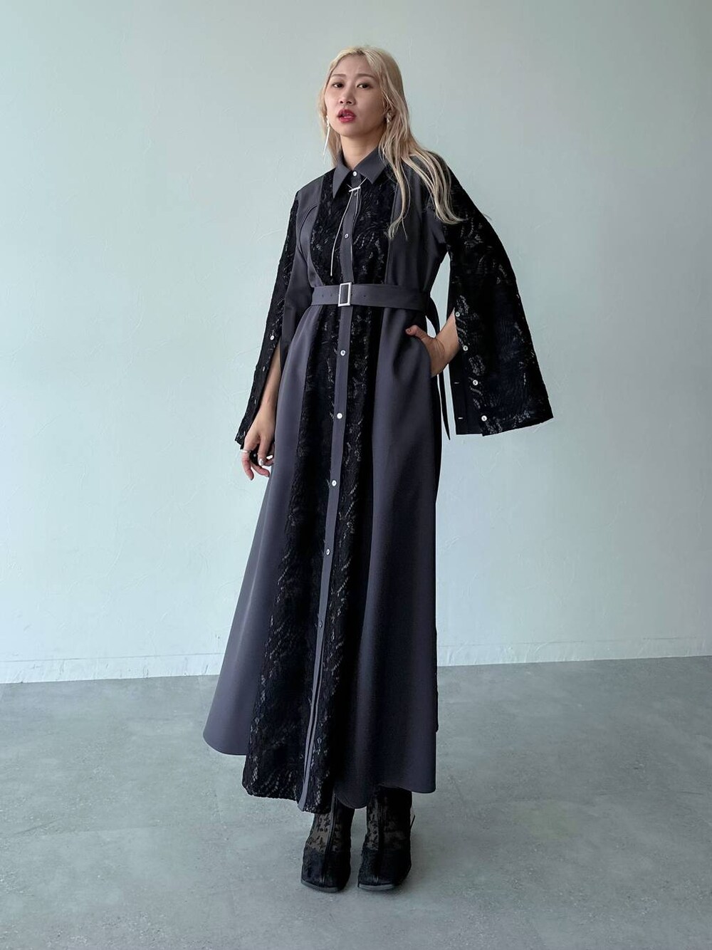 9/3限定セール☆ 【完売品】HARE　ソデスリットキリカエワンピース HARE（ハレ）の「ソデスリットキリカエワンピース(HARE