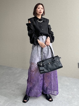 「HARE（ハレ）のエンボスヒールブーサン(HARE)（サンダル、ブラック系）」を使った、hare_usamiさん（レディース・158cm）の春コーディネート