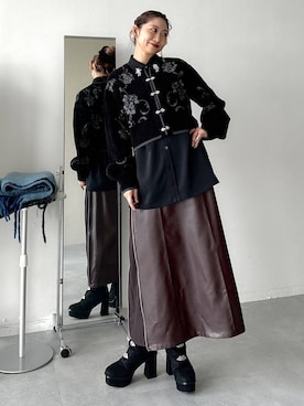 「HARE（ハレ）のメタルチャイナパーツブーツ(HARE)（ブーツ）」を使った、hare_usamiさん（レディース・158cm）の冬コーディネート