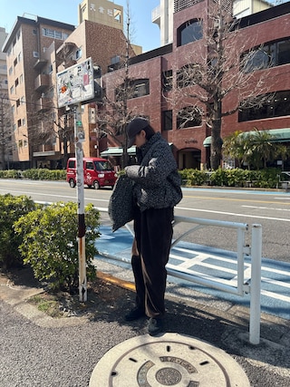 「adidas(アディダス)のSAMBA OG JR0887(スニーカー)」を使った、勝田里奈さん(レディース・161cm)の春コーディネート