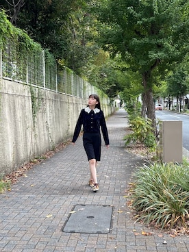 「アイテム（カーディガン/ボレロ）」を使った、勝田里奈さん（レディース・161cm・20代）の秋コーディネート