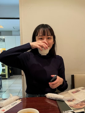 「勝田里奈」｜「アイテム（パンツ）」を使った、勝田里奈さん（レディース・161cm）の春コーディネート