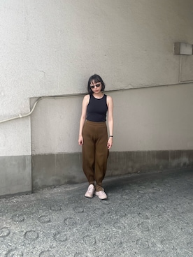「勝田里奈」｜「アイテム（スニーカー）」を使った、勝田里奈さん（レディース・161cm）の夏コーディネート
