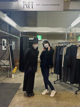 「勝田里奈」｜「アイテム（その他トップス）」を使った、勝田里奈さん（レディース・161cm）の春コーディネート