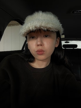 「アイテム（帽子）」を使った、勝田里奈さん（レディース・161cm・20代）の秋コーディネート