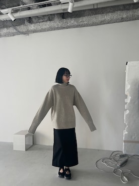 「勝田里奈」｜「アイテム（スカート）」を使った、勝田里奈さん（レディース・161cm）の秋コーディネート