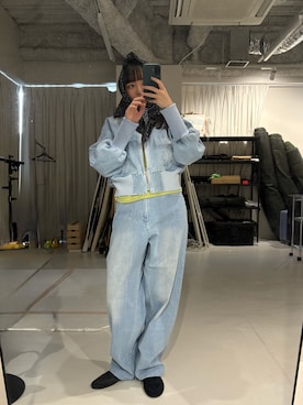 「PoFF のアイテム（ジャケット/アウター、ブルー系）」を使った、勝田里奈さん（レディース・161cm）の春コーディネート