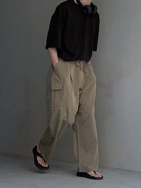「RUUBON（ルーボン）のアイテム（カーゴパンツ）」を使った、HeHOさん（メンズ・173cm）の春コーディネート