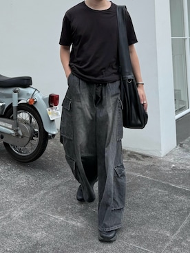 「アイテム（カーゴパンツ）」を使った、HeHOさん（メンズ・173cm）の夏コーディネート