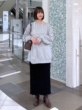 「LOWRYS FARM（ローリーズファーム）のパールタレンネックレス　249411（ネックレス）」を使った、まなみんさん（レディース・164cm）の冬コーディネート