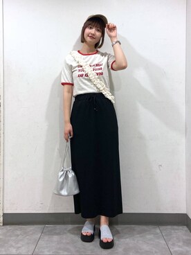 「アイテム（キャップ）」を使った、まなみんさん（レディース・164cm・20代）の春コーディネート