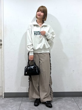 「アイテム（スウェット）」を使った、まなみんさん（レディース・164cm・20代）の秋コーディネート