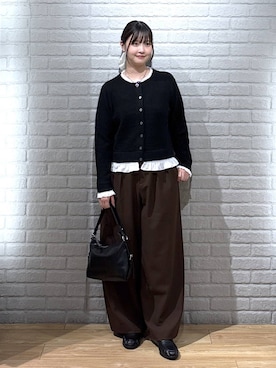 「LOWRYS FARM（ローリーズファーム）の【500mlペットボトル収納可】２ＷＡＹワンショルダーＢＡＧ　1051651（ハンドバッグ、ブラック系）」を使った、まなみんさん（レディース・164cm）の秋コーディネート