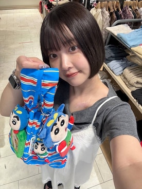 「LOWRYS FARM（ローリーズファーム）の【クレヨンしんちゃん】ぬいキーホルダー 826683/GOODS（キーホルダー、その他）」を使った、まなみんさん（レディース・164cm）の夏コーディネート