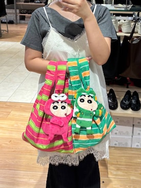 「LOWRYS FARM（ローリーズファーム）の【クレヨンしんちゃん】ポーチ付きエコBAG 826686/GOODS（エコバッグ/サブバッグ、その他）」を使った、まなみんさん（レディース・164cm）の夏コーディネート