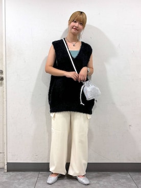 「アイテム（ベスト）」を使った、まなみんさん（レディース・164cm・20代）の夏コーディネート