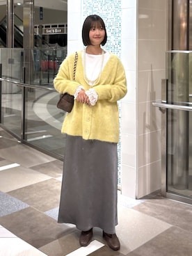 「LOWRYS FARM（ローリーズファーム）のシャギーロングＶカーディガン　595935（カーディガン/ボレロ）」を使った、まなみんさん（レディース・164cm）の秋コーディネート