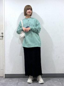 「アイテム（スウェット）」を使った、まなみんさん（レディース・164cm・20代）の秋コーディネート