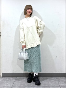 「アイテム（スウェット）」を使った、まなみんさん（レディース・164cm・20代）の秋コーディネート