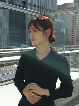 「アイテム（イヤーカフ）」を使った、mikiさん（レディース・158cm）の秋コーディネート