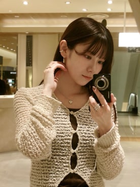 「アイテム（イヤーカフ）」を使った、mikiさん（レディース・158cm）の秋コーディネート