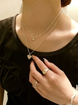「アイテム（ブレスレット）」を使った、mikiさん（レディース・158cm）の秋コーディネート