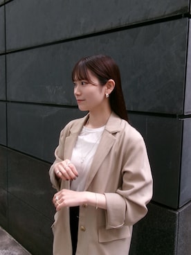 「アイテム（ブレスレット）」を使った、mikiさん（レディース・158cm）の秋コーディネート