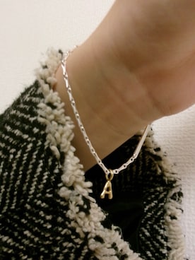 「アイテム（チャーム）」を使った、mikiさん（レディース・158cm）の秋コーディネート