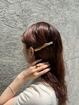 「アイテム（バレッタ/ヘアクリップ）」を使った、mikiさん（レディース・158cm）の秋コーディネート