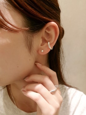 「アイテム（イヤーカフ）」を使った、mikiさん（レディース・158cm）の秋コーディネート