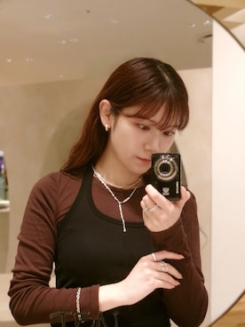 「アイテム（イヤリング）」を使った、mikiさん（レディース・158cm）の秋コーディネート