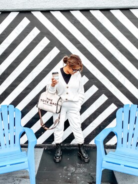 「MARC JACOBS（マークジェイコブス）のアイテム（トートバッグ）」を使った、Kuboriさん（レディース・157cm）の冬コーディネート