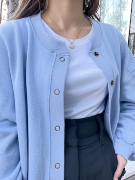 「アイテム（スウェット）」を使った、Momoさん（レディース・153cm）の冬コーディネート