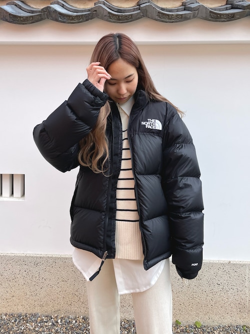 美品✨ セオリー MOMO 近年モデル ダウンジャケット S 黒 美品✨ セオリー MOMO 近年モデル ダウンジャケット S 黒 - メルカリ