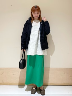「春服デビュー宣言」｜「アイテム（マウンテンパーカー）」を使った、ホンダ マユさん（レディース・152cm）の春コーディネート