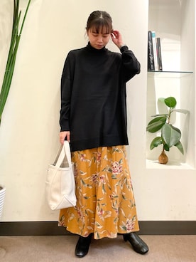 「マスタードイエロー」｜ホンダ マユさん（レディース・152cm）の秋コーディネート