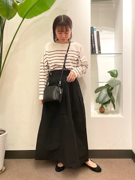 「グルカスカート」｜ホンダ マユさん（レディース・152cm）の秋コーディネート