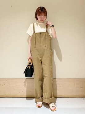 「EKAL（エカル）のアイテム（オールインワン・サロペット）」を使った、ホンダ マユさん（レディース・152cm）の春コーディネート