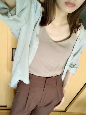 「UNIQLO（ユニクロ）のアイテム（タンクトップ、ベージュ系）」を使った、関西ガールさん（レディース・161cm）の夏コーディネート